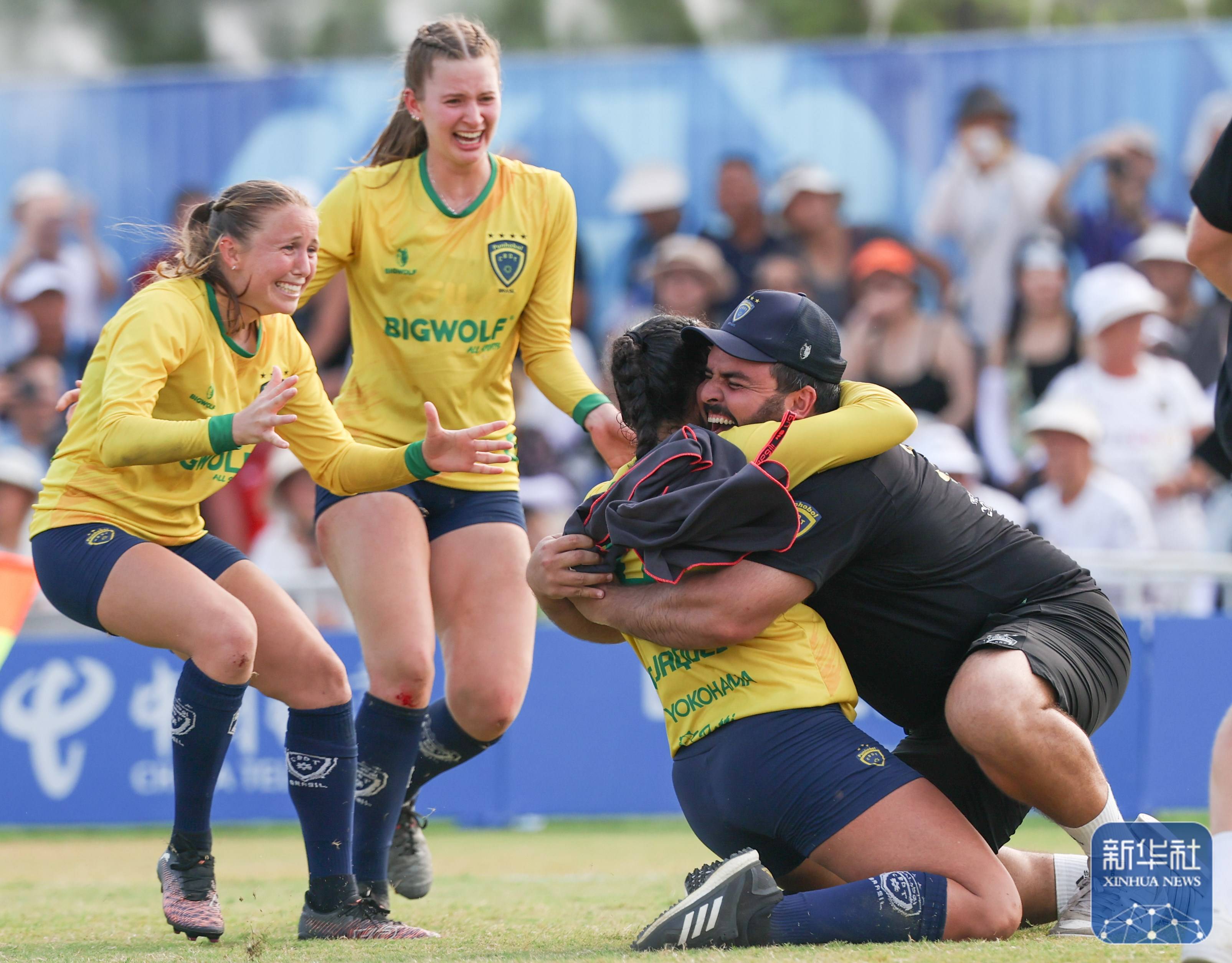 巴西队夺得冠军迎来重大胜利 巴西队夺得冠军迎来重大胜利