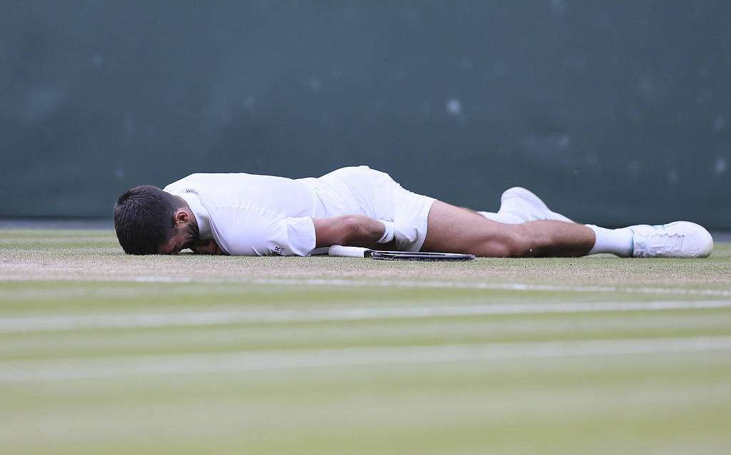 温网鏖战联合杯，德约科维奇点燃赛场