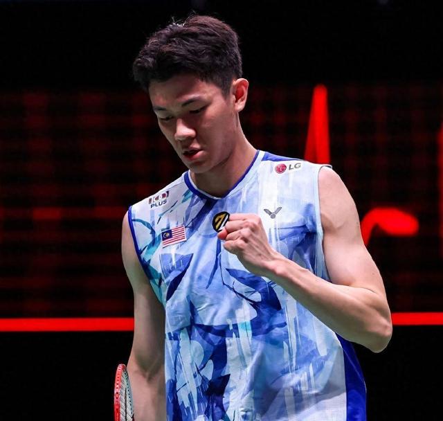 中国队逆转印尼队，李梓嘉点燃赛场