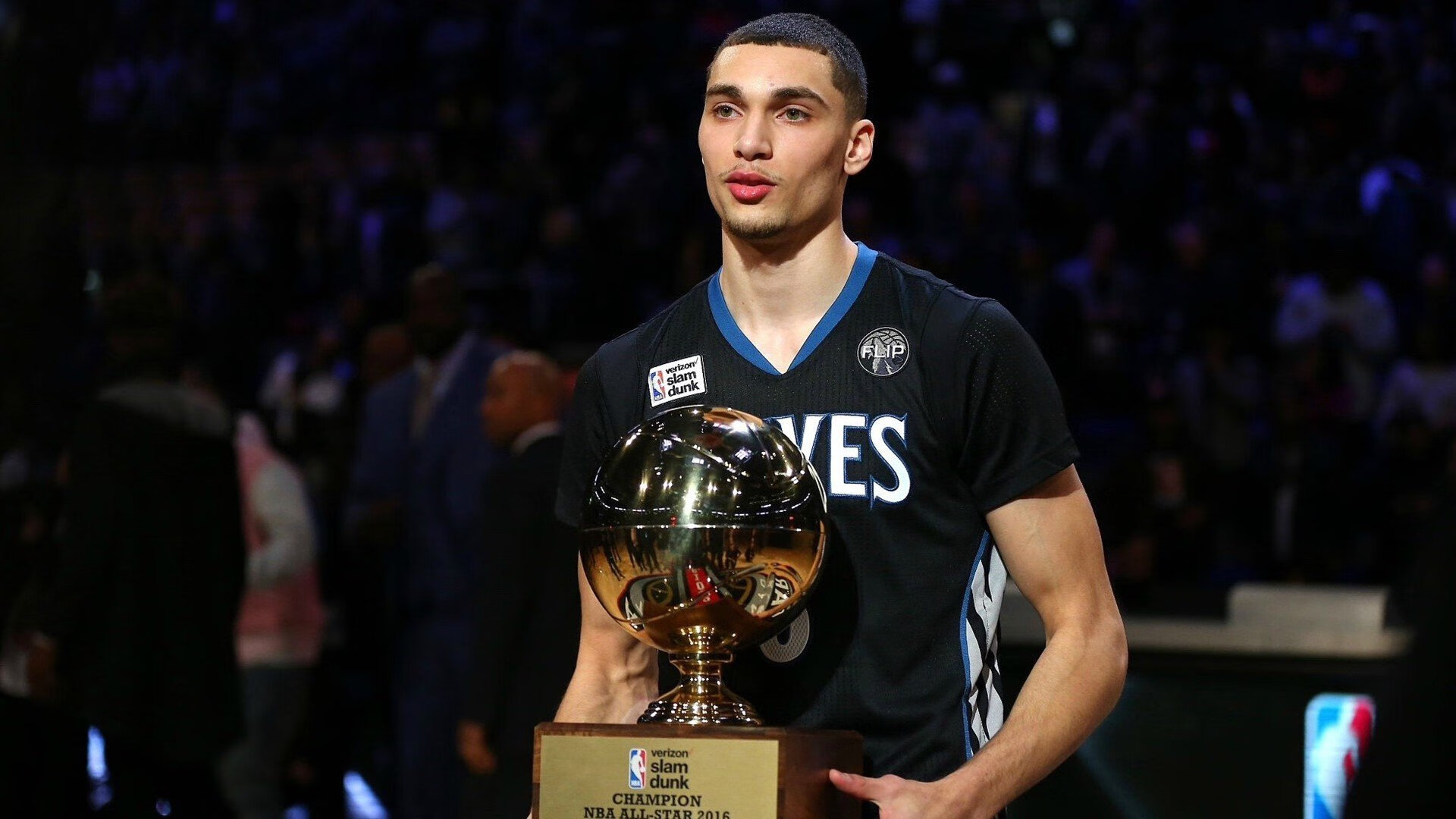 当利拉德时间遇上鹈鹕时刻,季后赛抢七的终极接管与压哨传奇