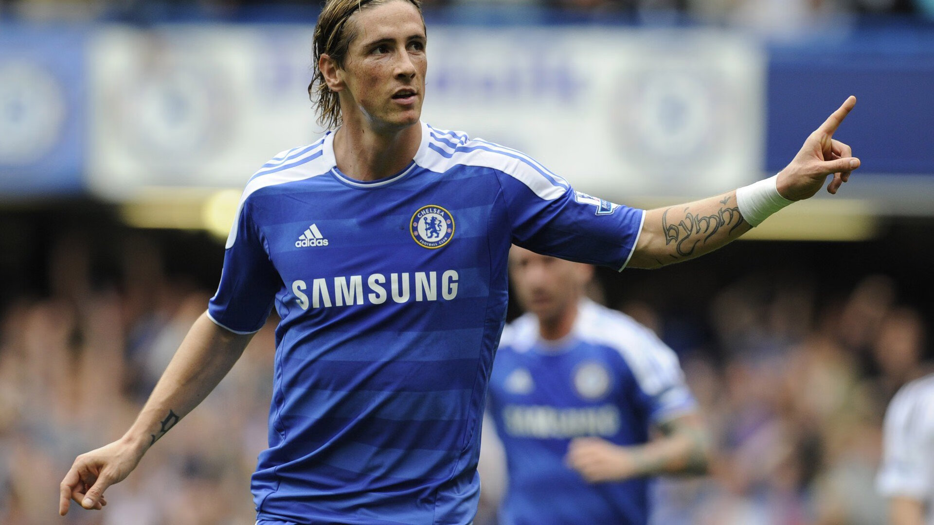 雷霆万钧难敌青岛铁壁，塔图姆孤胆扛旗显英雄本色